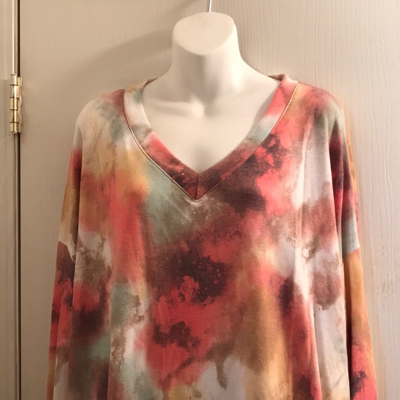 (3X) Plus Size Rainbow Tie Dye Sweater - Picture 3 of 5